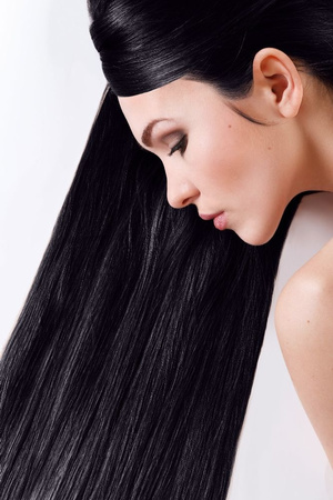 Farba do włosów SANOTINT SENSITIVE – 71 CZARNY - Ultradelikatna farba do włosów na bazie naturalnych składników